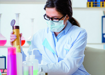 Pseudomonas aeruginosa, principal responsable de la retirada de cosméticos